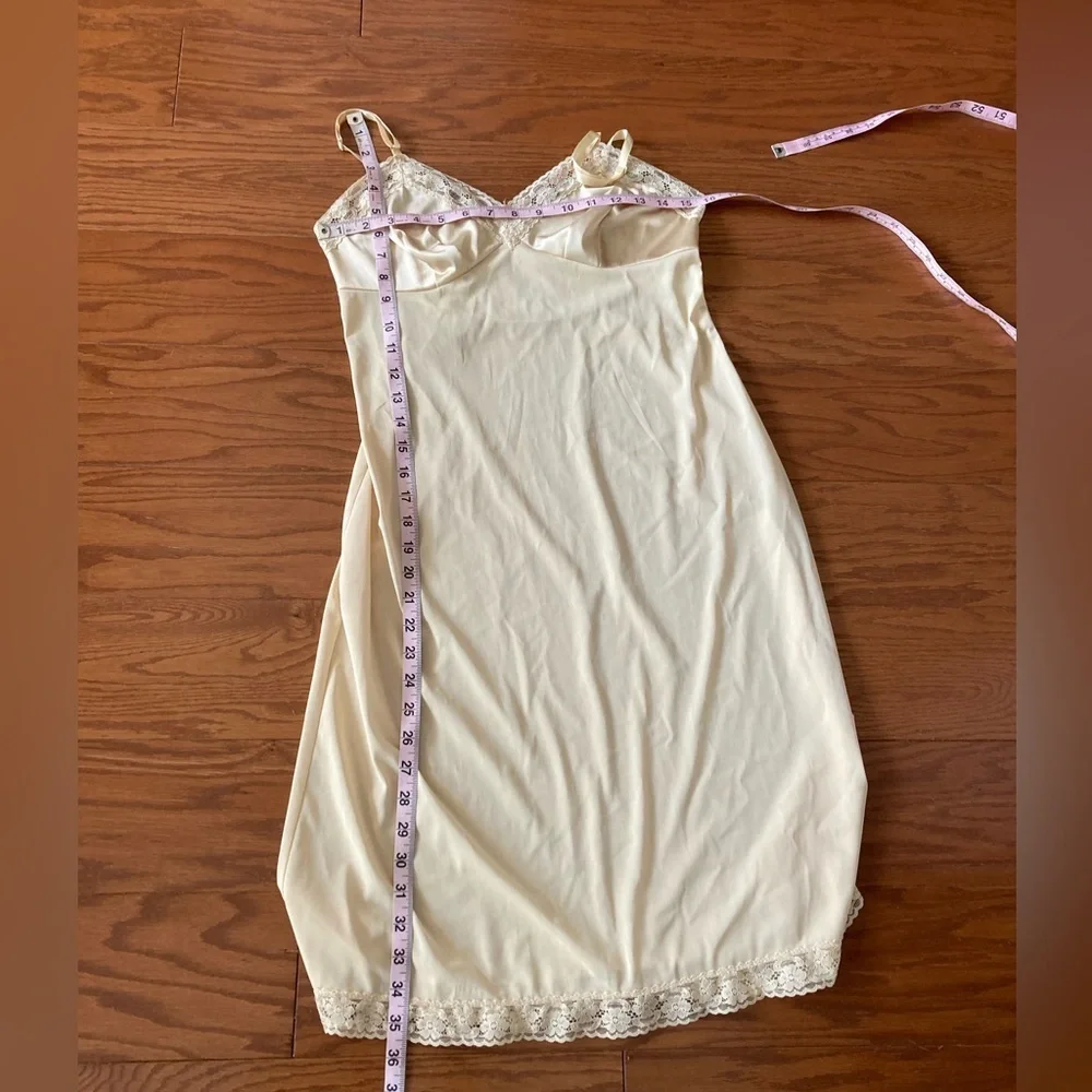 Cream slip dress vintage Nylon lace Size Small - Picture 9 of 9